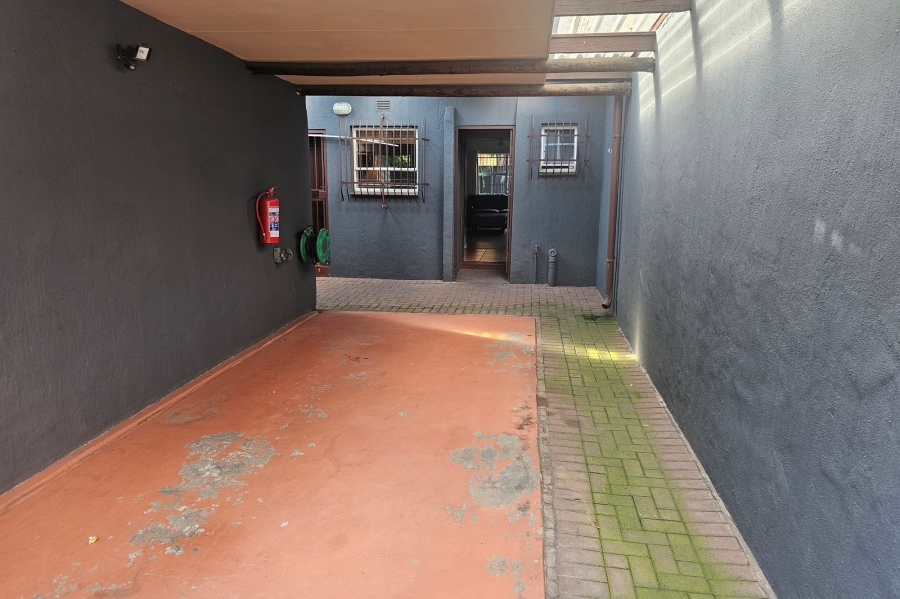 2 Bedroom Property for Sale in Model Park Mpumalanga