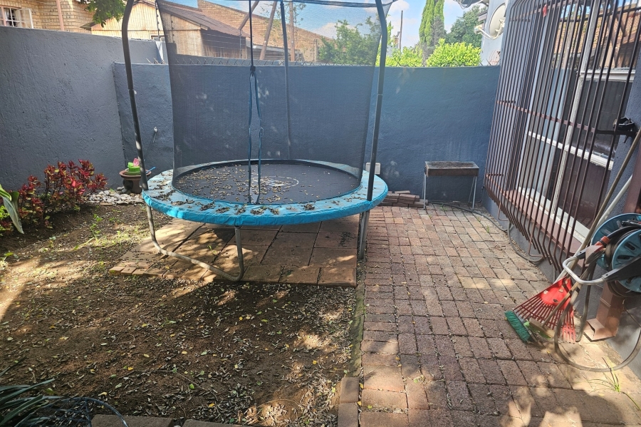 2 Bedroom Property for Sale in Model Park Mpumalanga