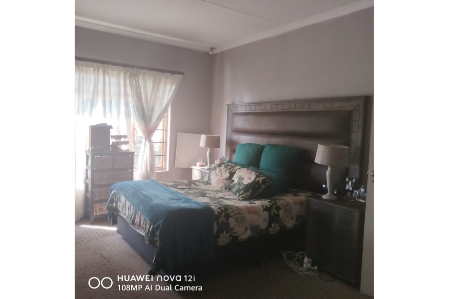 4 Bedroom Property for Sale in Model Park Mpumalanga
