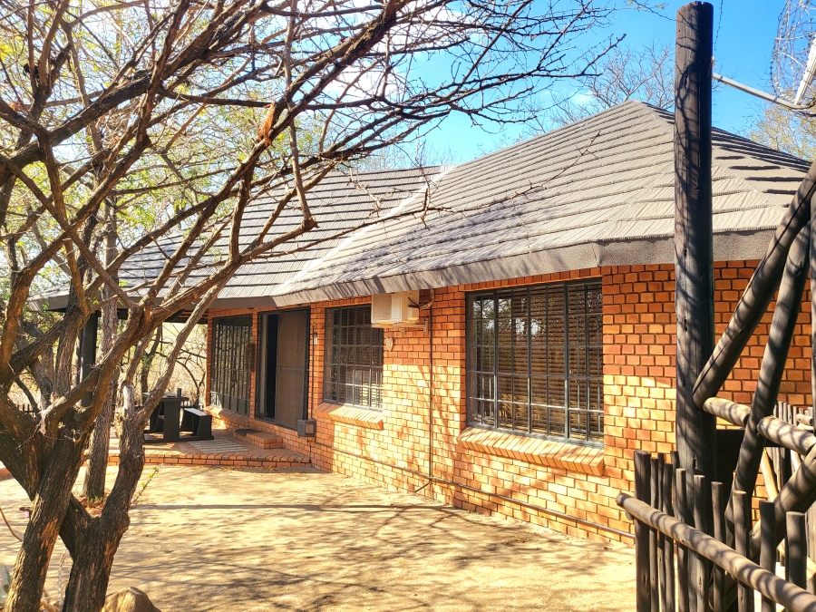 3 Bedroom Property for Sale in Marloth Park Mpumalanga