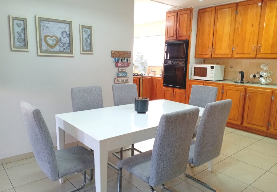 4 Bedroom Property for Sale in Secunda Mpumalanga