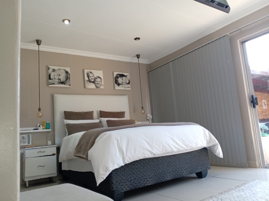 4 Bedroom Property for Sale in Secunda Mpumalanga
