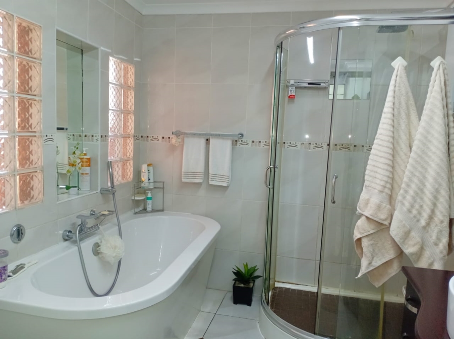 4 Bedroom Property for Sale in Secunda Mpumalanga