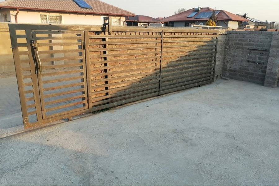 To Let 3 Bedroom Property for Rent in Kriel Mpumalanga