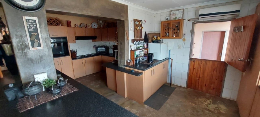 25 Bedroom Property for Sale in Kromdraai AH Mpumalanga