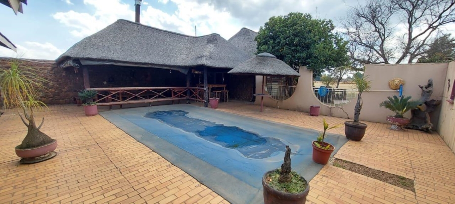 25 Bedroom Property for Sale in Kromdraai AH Mpumalanga