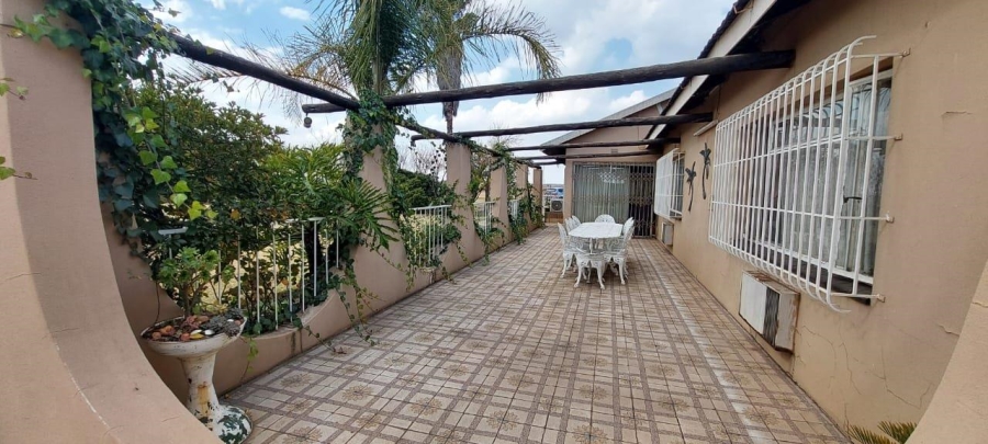 25 Bedroom Property for Sale in Kromdraai AH Mpumalanga