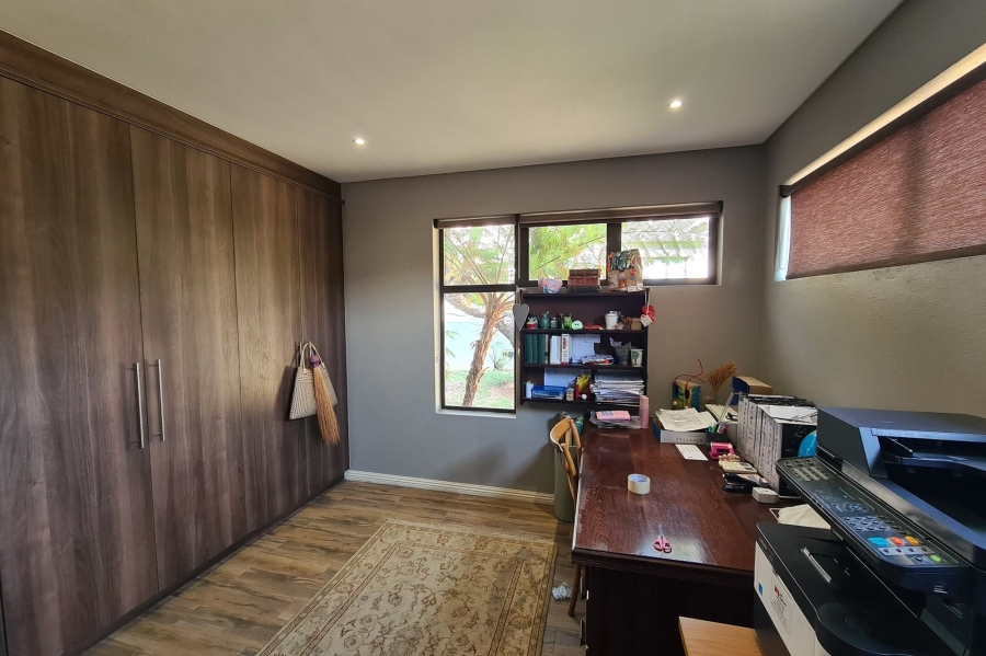 5 Bedroom Property for Sale in Shandon Mpumalanga