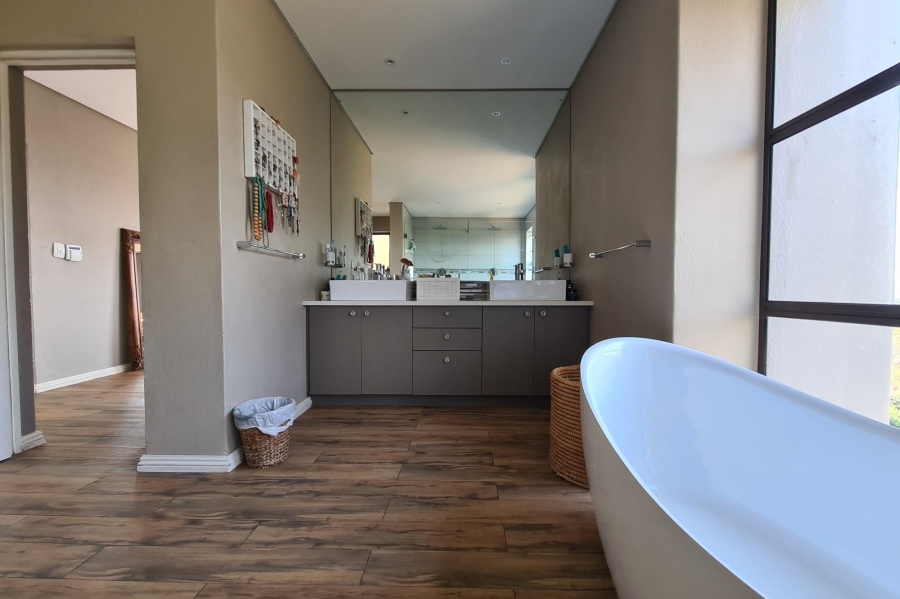 5 Bedroom Property for Sale in Shandon Mpumalanga