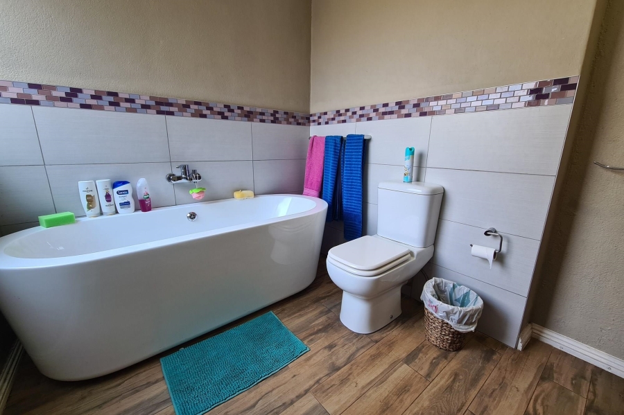 5 Bedroom Property for Sale in Shandon Mpumalanga