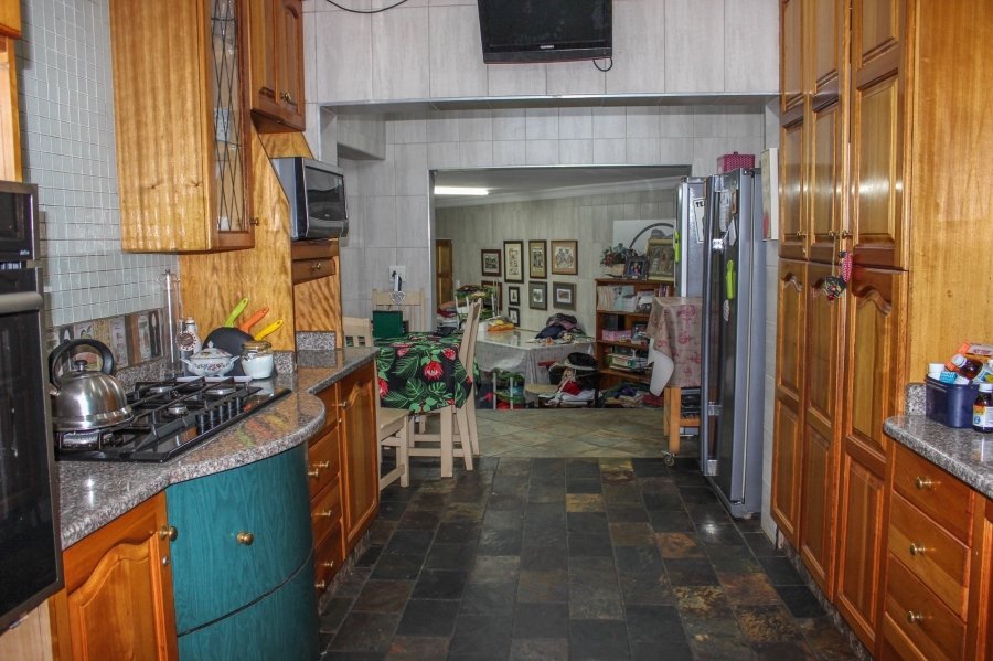 4 Bedroom Property for Sale in Gholfsig Mpumalanga
