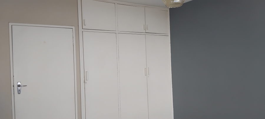 2 Bedroom Property for Sale in Witbank Ext 5 Mpumalanga