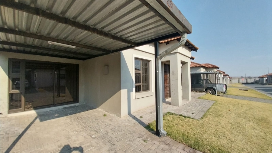 To Let 3 Bedroom Property for Rent in Terra Nova Mpumalanga