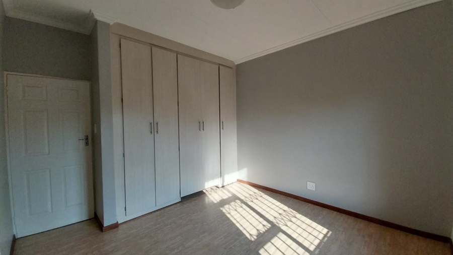 To Let 3 Bedroom Property for Rent in Terra Nova Mpumalanga