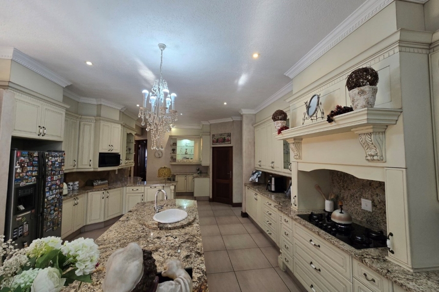 4 Bedroom Property for Sale in Aerorand Mpumalanga