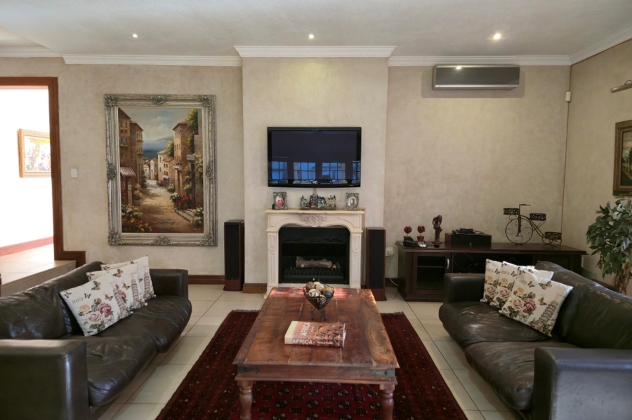 4 Bedroom Property for Sale in Aerorand Mpumalanga