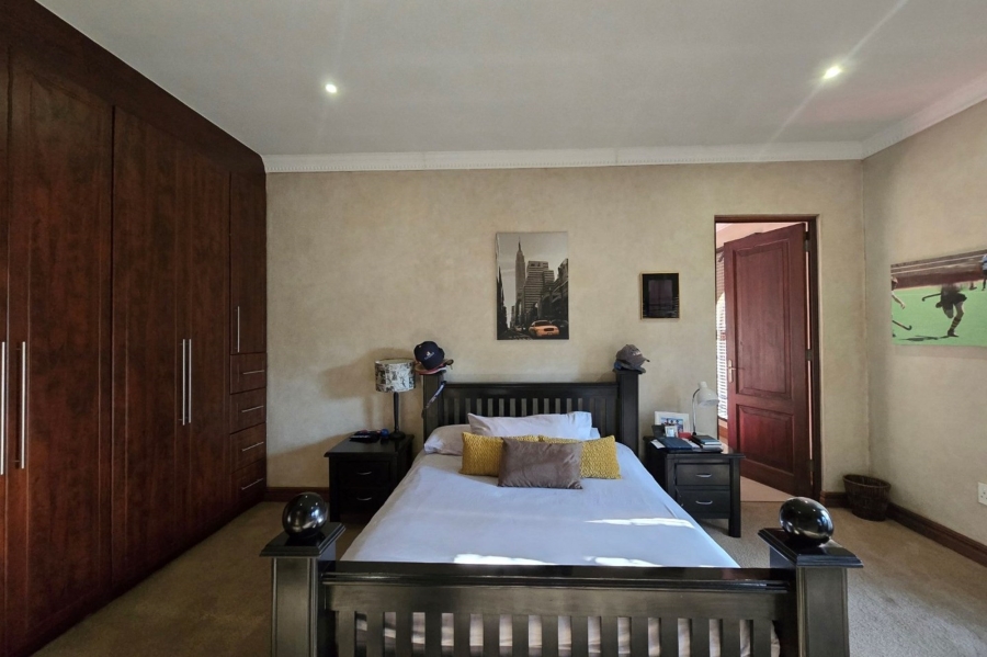 4 Bedroom Property for Sale in Aerorand Mpumalanga