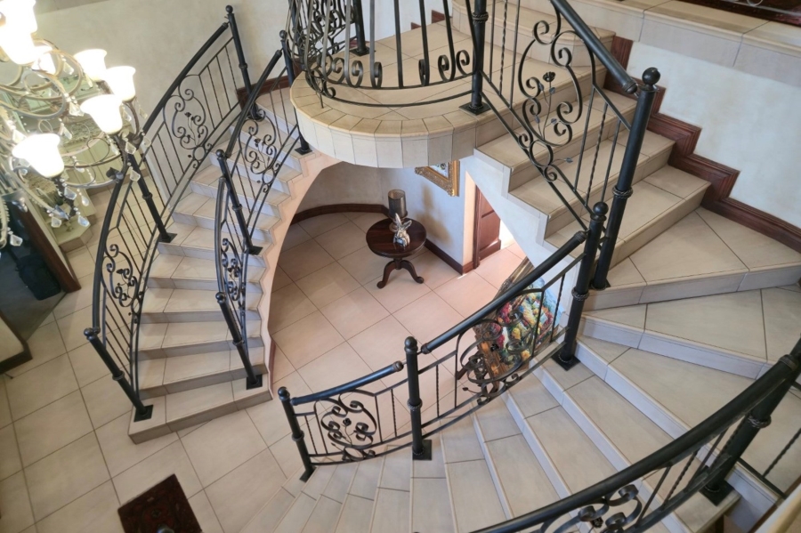4 Bedroom Property for Sale in Aerorand Mpumalanga