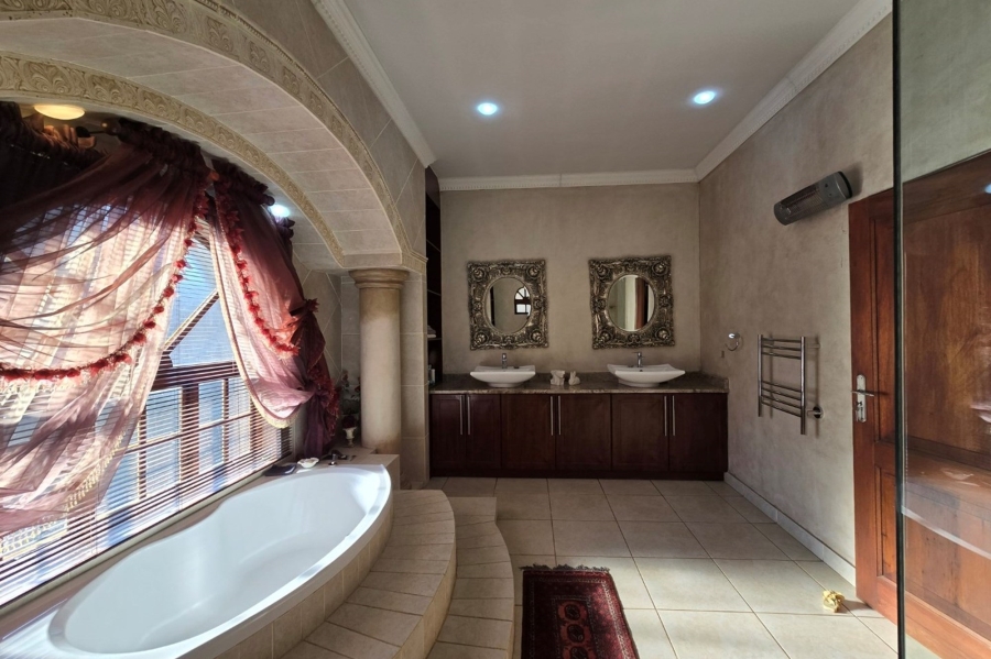 4 Bedroom Property for Sale in Aerorand Mpumalanga