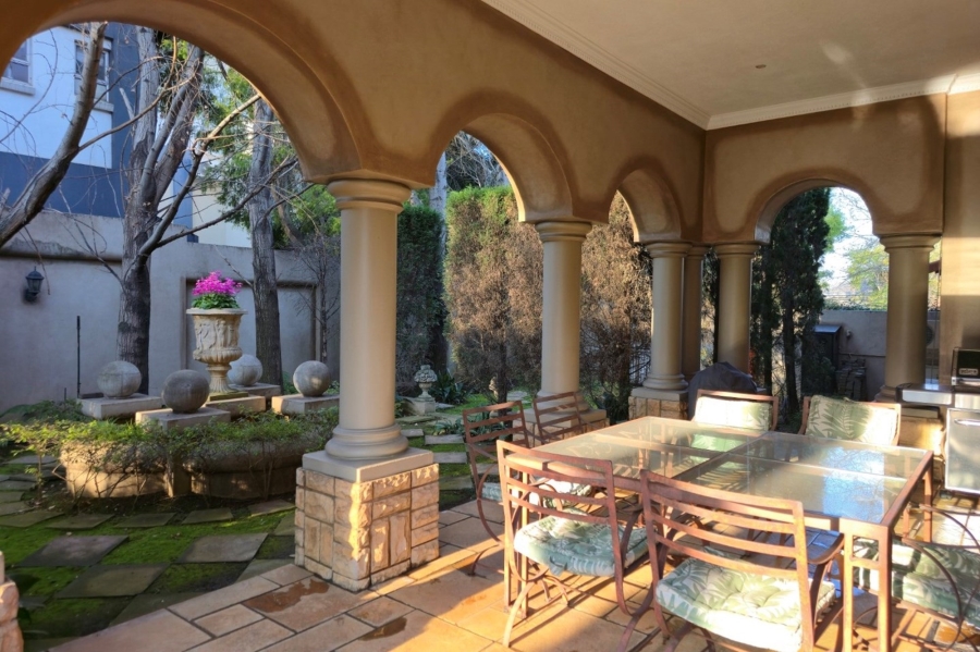4 Bedroom Property for Sale in Aerorand Mpumalanga