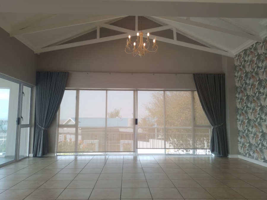 4 Bedroom Property for Sale in Bankenveld Mpumalanga