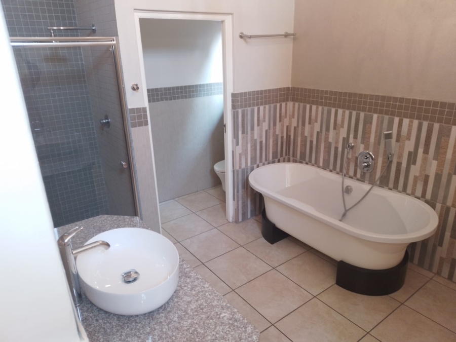 4 Bedroom Property for Sale in Bankenveld Mpumalanga