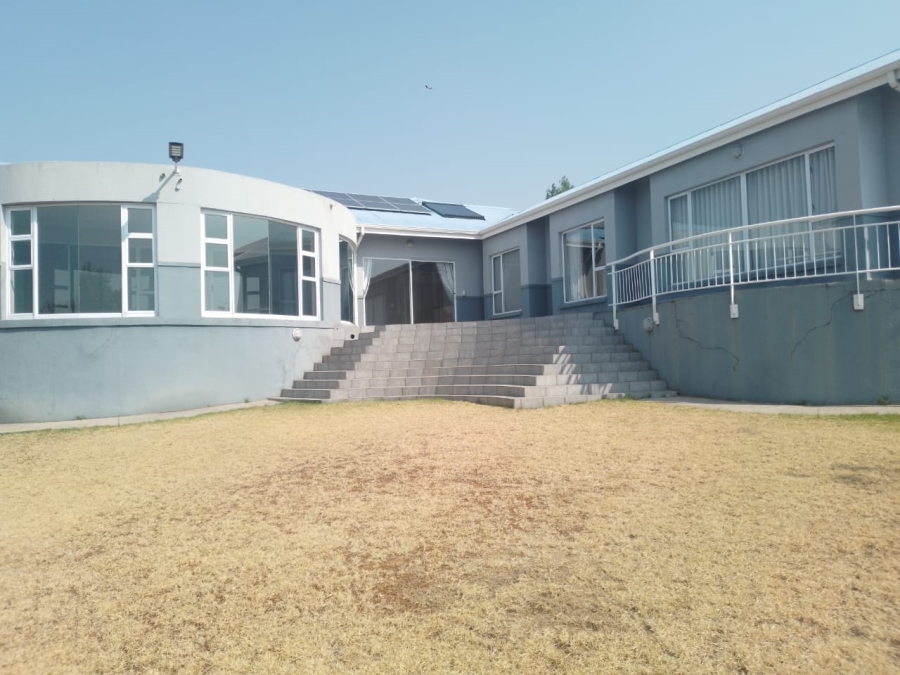 4 Bedroom Property for Sale in Bankenveld Mpumalanga