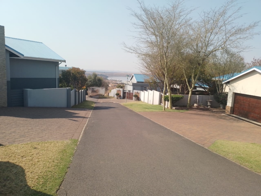 4 Bedroom Property for Sale in Bankenveld Mpumalanga