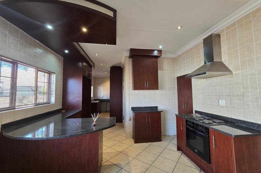 3 Bedroom Property for Sale in Aerorand Mpumalanga