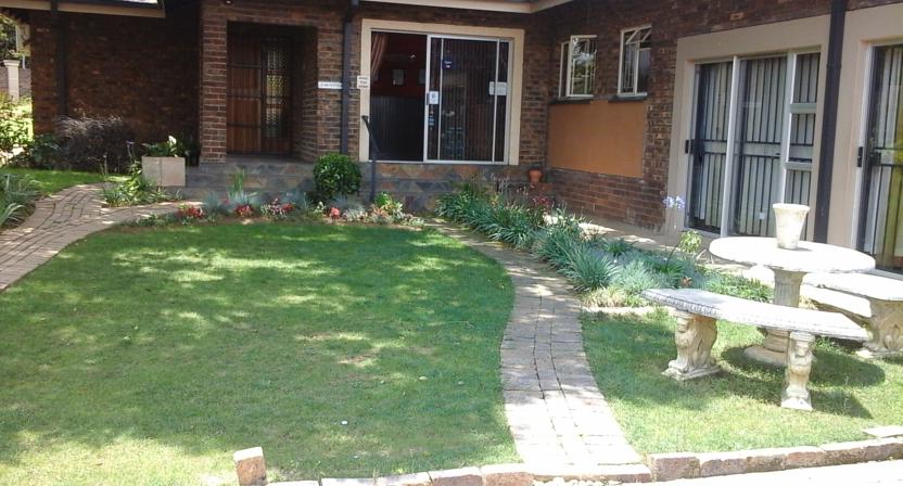 To Let 1 Bedroom Property for Rent in Gholfsig Mpumalanga