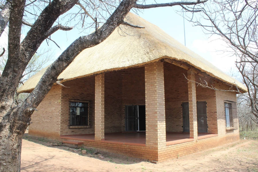 2 Bedroom Property for Sale in Marloth Park Mpumalanga