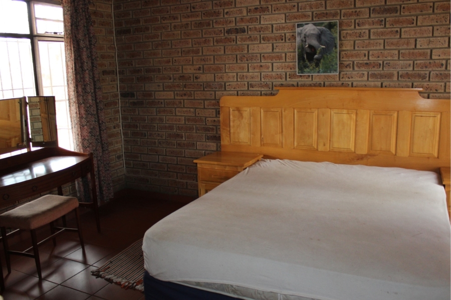 2 Bedroom Property for Sale in Marloth Park Mpumalanga