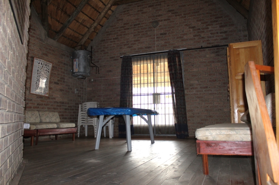 2 Bedroom Property for Sale in Marloth Park Mpumalanga