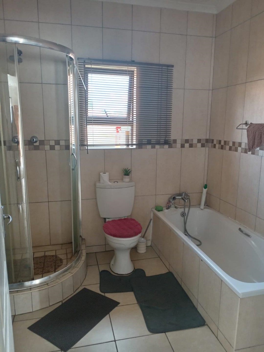 2 Bedroom Property for Sale in Secunda Mpumalanga