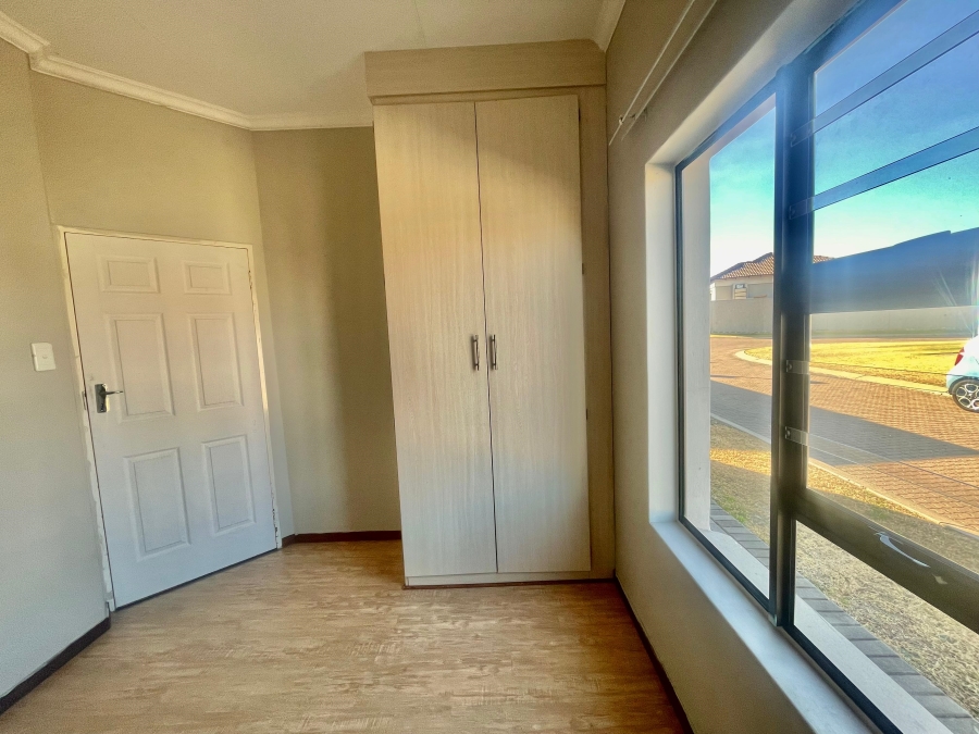 2 Bedroom Property for Sale in Terra Nova Mpumalanga