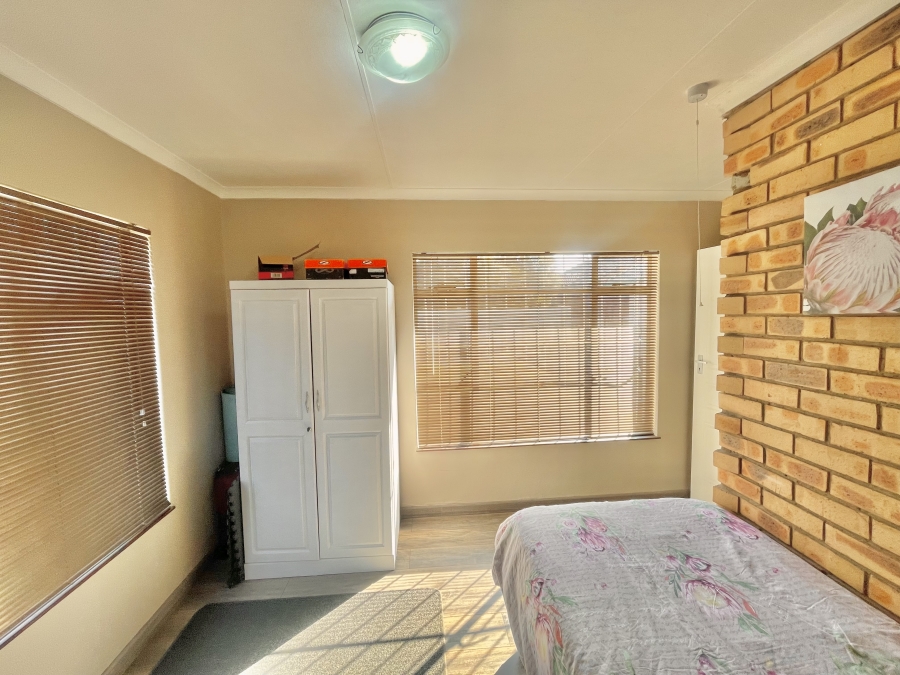 4 Bedroom Property for Sale in Secunda Mpumalanga