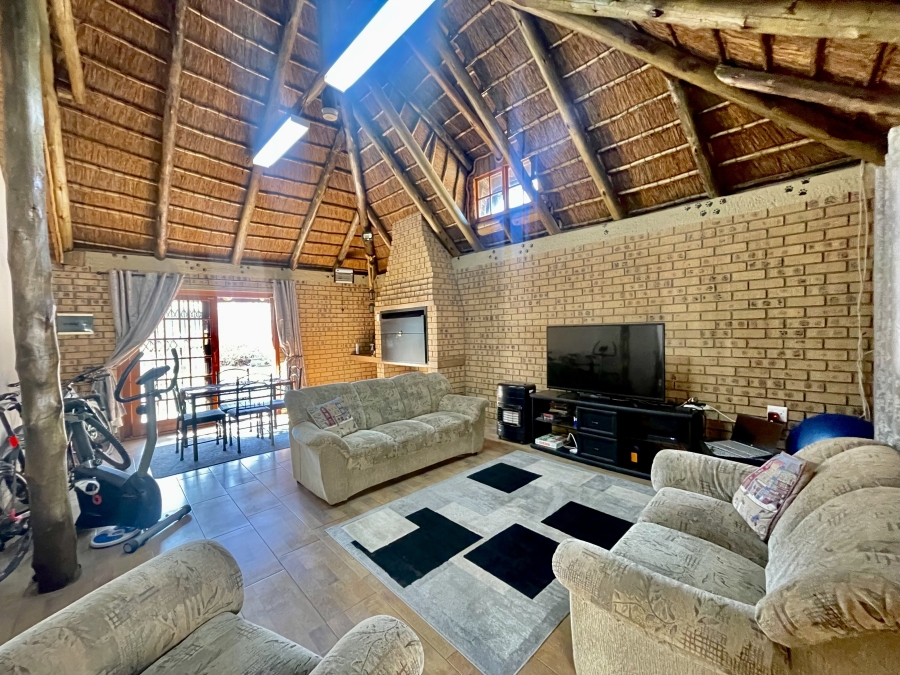 4 Bedroom Property for Sale in Secunda Mpumalanga