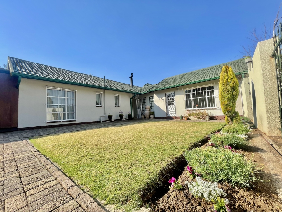 4 Bedroom Property for Sale in Secunda Mpumalanga