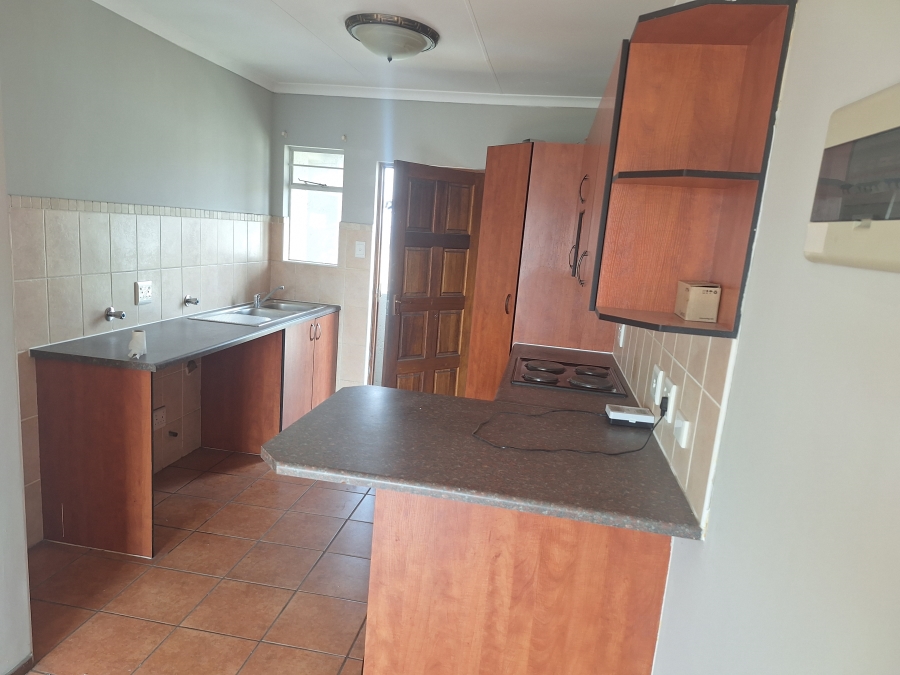 To Let 2 Bedroom Property for Rent in Reyno Ridge Mpumalanga