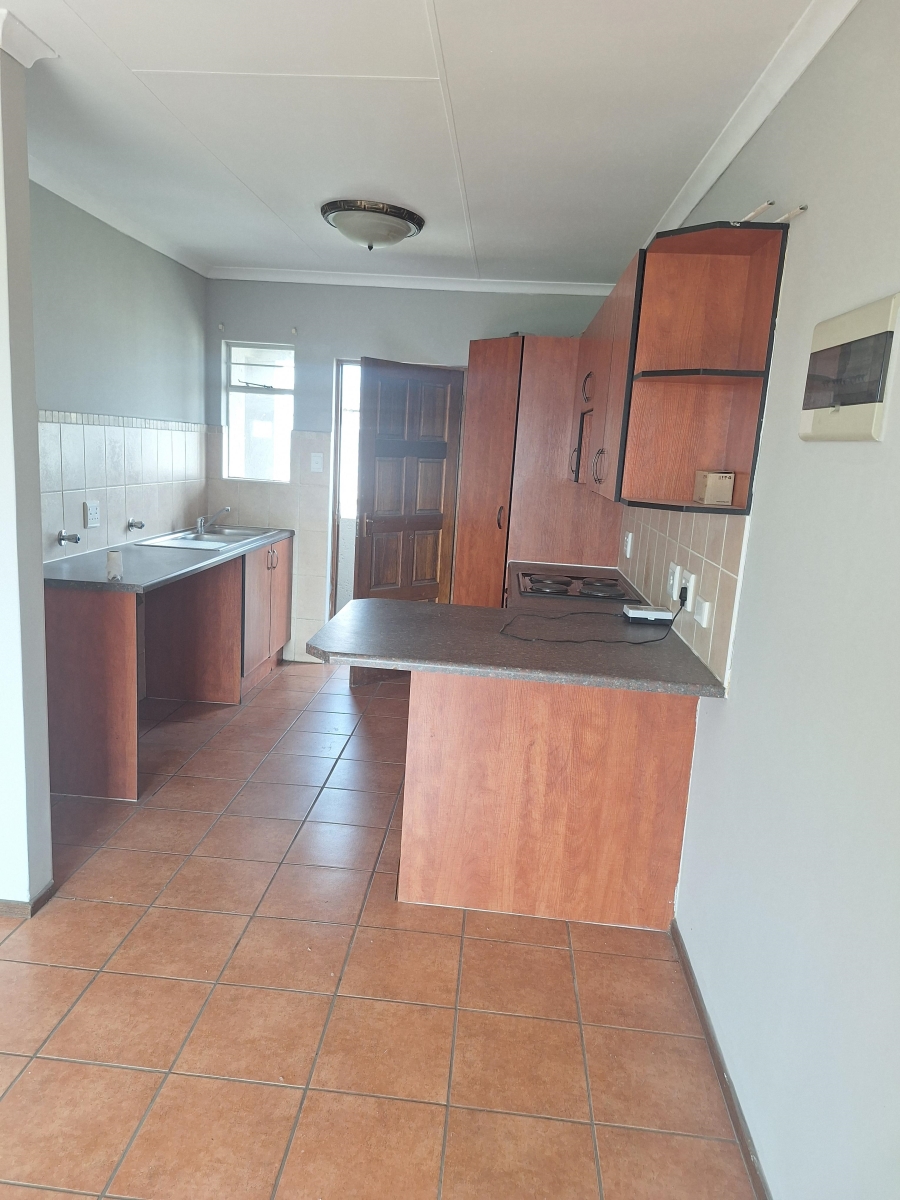 To Let 2 Bedroom Property for Rent in Reyno Ridge Mpumalanga