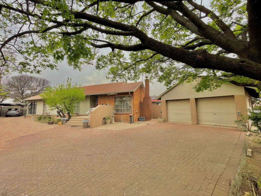 4 Bedroom Property for Sale in Secunda Mpumalanga
