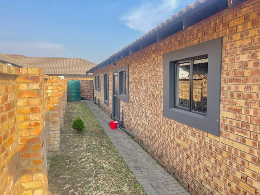To Let 3 Bedroom Property for Rent in Secunda Mpumalanga