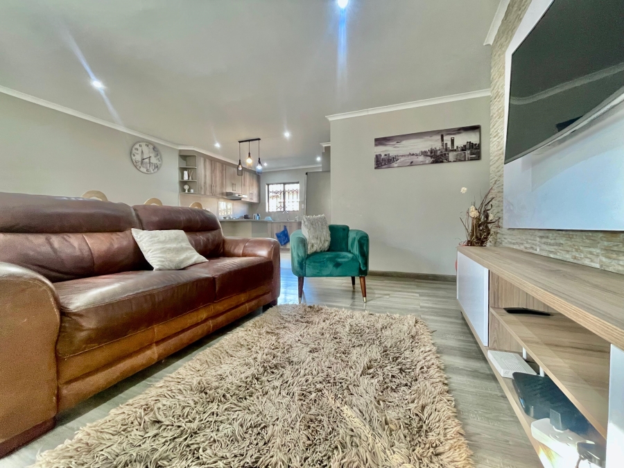 To Let 3 Bedroom Property for Rent in Secunda Mpumalanga