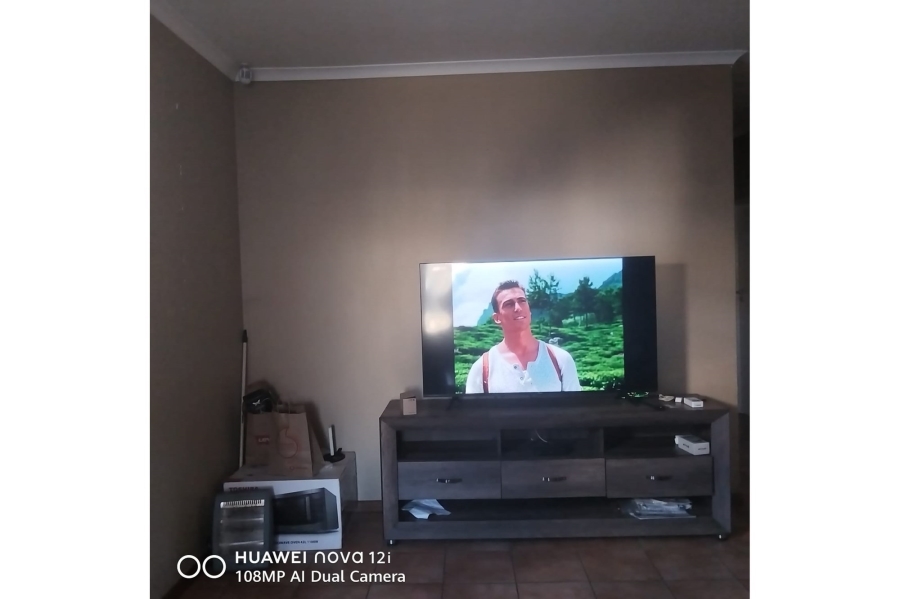3 Bedroom Property for Sale in Die Heuwel Mpumalanga