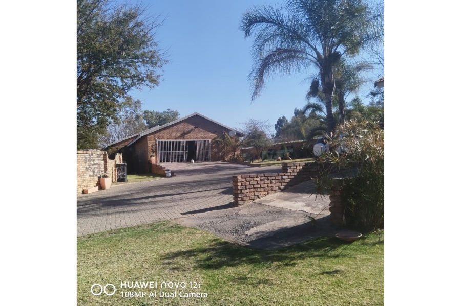7 Bedroom Property for Sale in Blancheville Mpumalanga