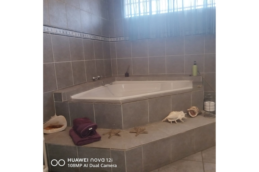 7 Bedroom Property for Sale in Blancheville Mpumalanga