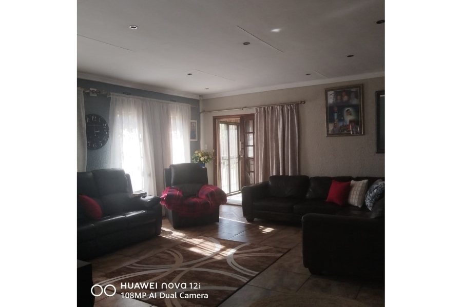 7 Bedroom Property for Sale in Blancheville Mpumalanga