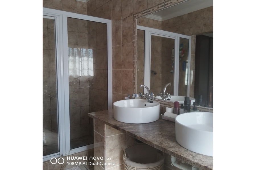 7 Bedroom Property for Sale in Blancheville Mpumalanga