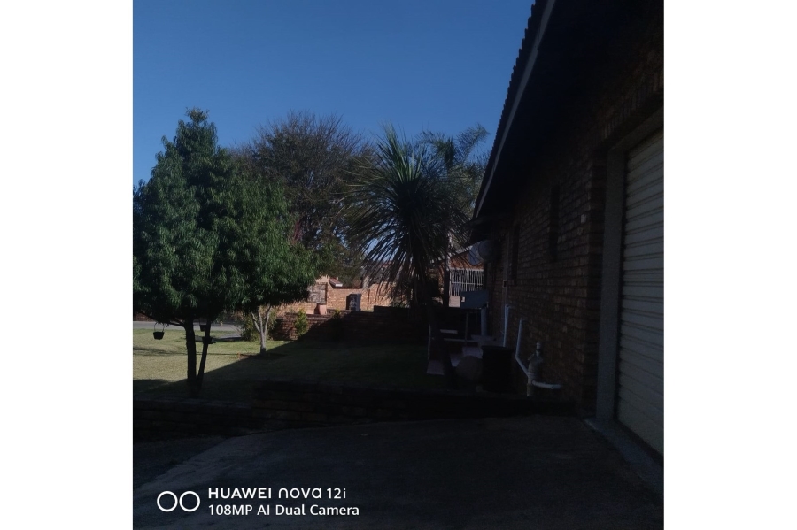 7 Bedroom Property for Sale in Blancheville Mpumalanga