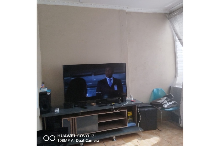 1 Bedroom Property for Sale in Witbank Mpumalanga